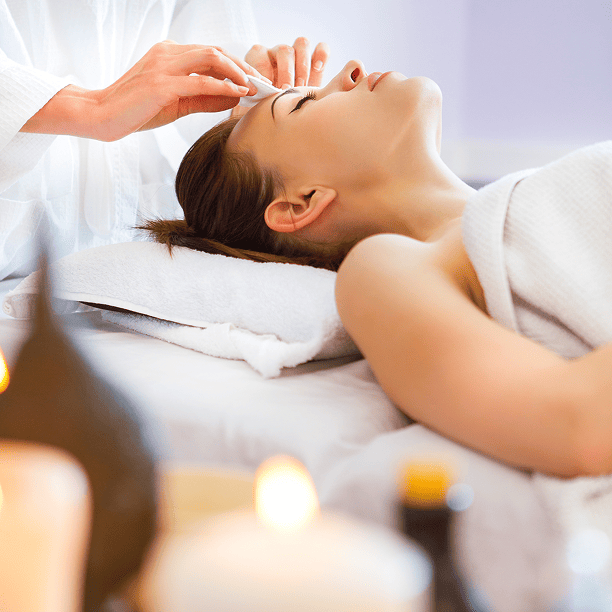 relaxed woman with a deep cleansing nourishing fac 2025 01 10 00 17 48 utc.png